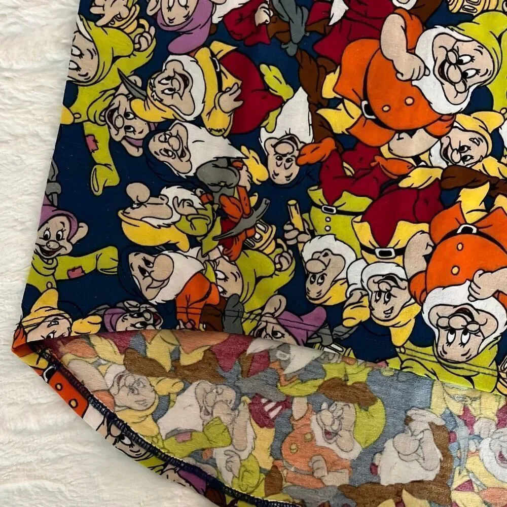 Lularoe Disney Snow White Shirt Size 8